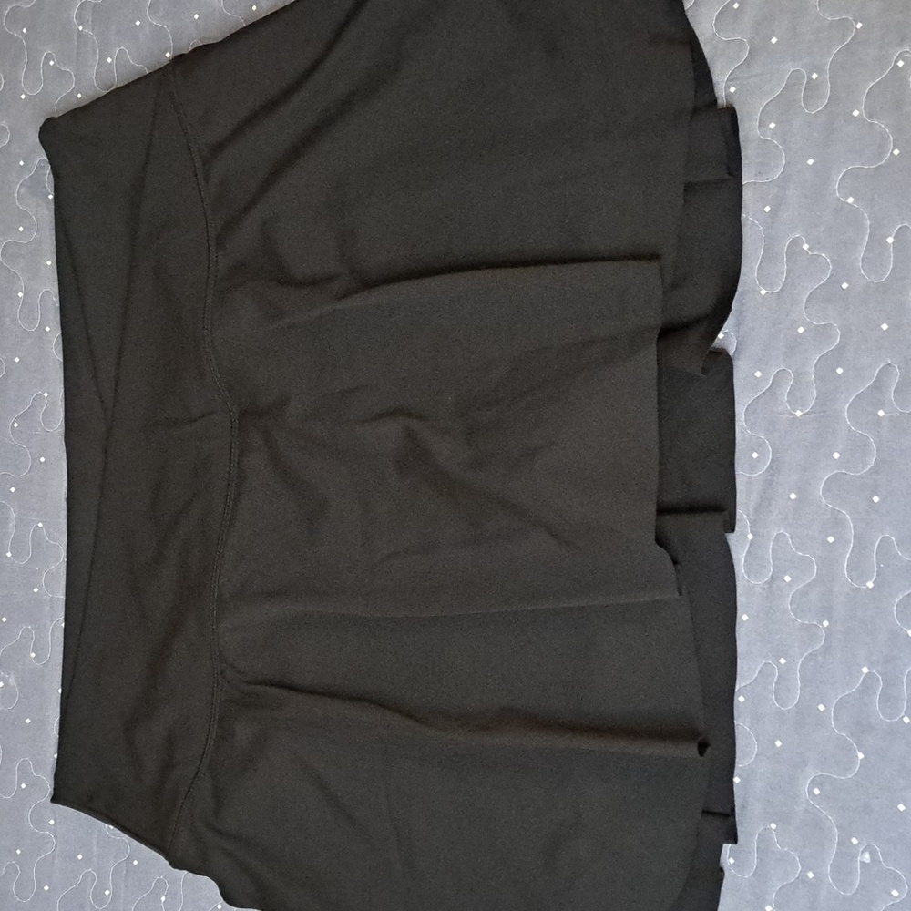Calvin Klien Performance black skort size XL